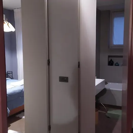 Privata Con Bagno E Garage 밀라노
